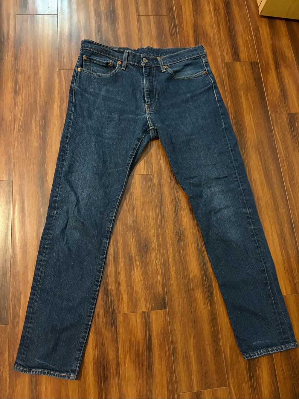 Levis MENS 512, 34 waist 32 length